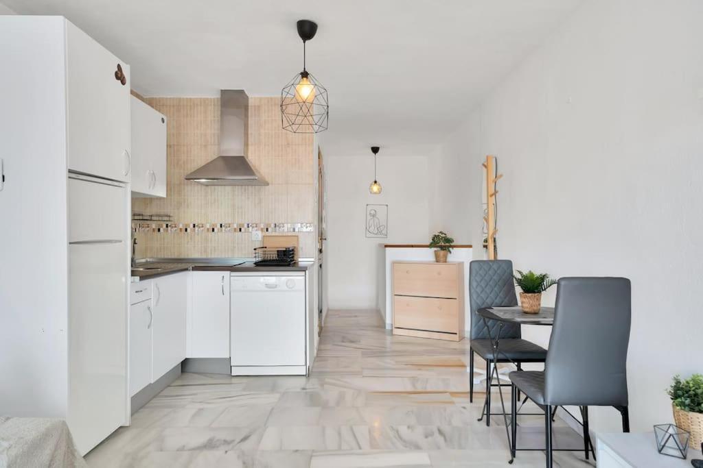 Duplex Con Vistas Al Mar, Piscina Y Gimnasio - Las Abejeras 226 Estepona Buitenkant foto